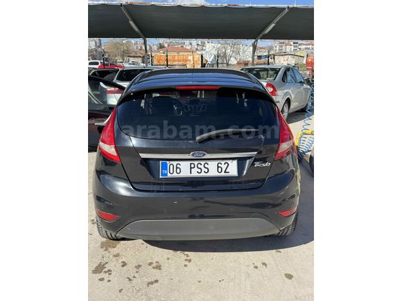 Sahibinden Ford Fiesta 1.4 Titanium 2010 Model 