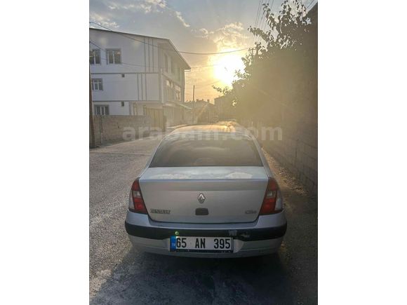 Sahibinden Renault Clio 1.4 Authentique 2006 Model 