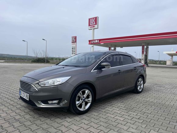 Sahibinden Ford Focus 1.6 Ti-VCT Trend X 2015 Model 