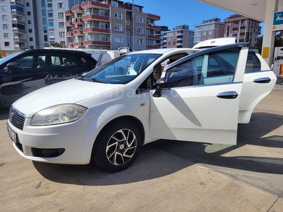 Sahibinden Fiat Linea 1.3 Multijet Actual 2013 Model  277.000 km Beyaz
