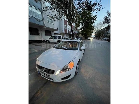 Sahibinden MANUEL Volvo S60 1.6 D Advance 2012 Model 