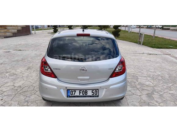İLK Sahibinden Opel Corsa  FULL PAKET
Boyasız-değişensiz-tramersiz 
