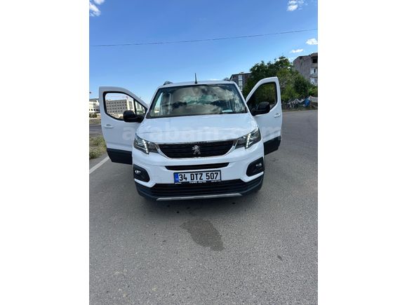 Sahibinden Peugeot Rifter 1.5 BlueHDI ALLURE  2021 Model