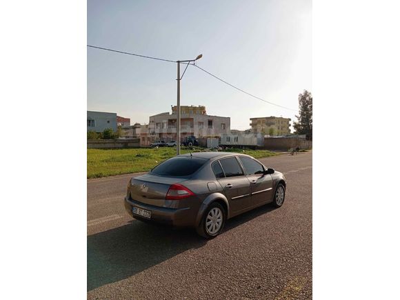 Sahibinden Renault Megane 1.6 Expression 2010 Model  205.000 km Gri