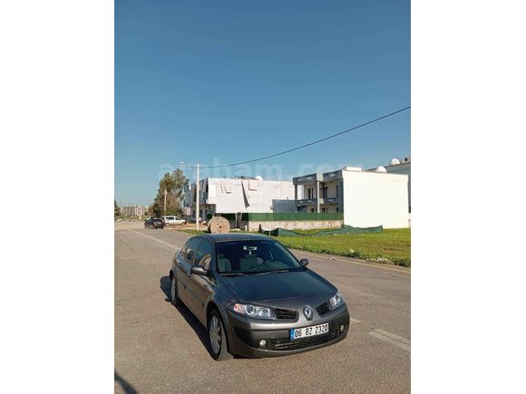 Sahibinden Renault Megane 1.6 Expression 2010 Model  205.000 km Gri
