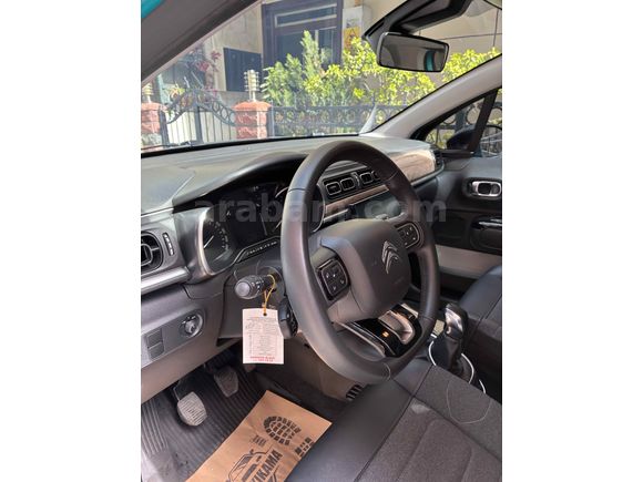 Sahibinden Citroen C3 1.2 PureTech Feel Bold 2023 Model 