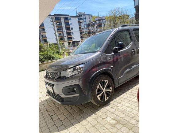 Sahibinden Peugeot Rifter 1.5 BlueHDI GT 2023 Model