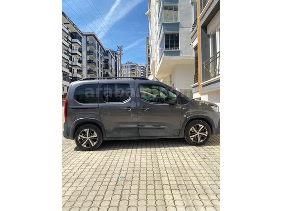 Sahibinden Peugeot Rifter 1.5 BlueHDI GT 2023 Model