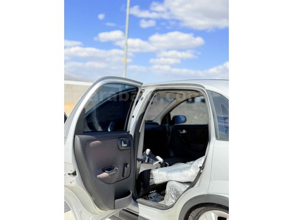 Sahibinden Opel Corsa 1.3 CDTI Silverline 2006 Model 