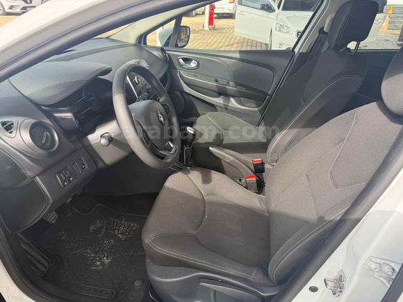 Sahibinden Renault Clio 0.9 TCe Joy 2020 Model 