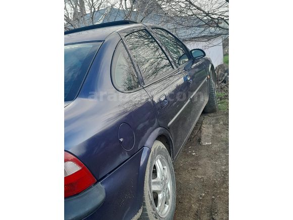 Sahibinden Opel Vectra 2.0 CD 1998 Model  357.000 km Lacivert