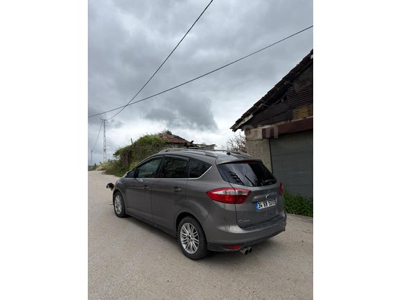 Sahibinden Ford C-Max 1.6 TDCi Titanium 2013 Model