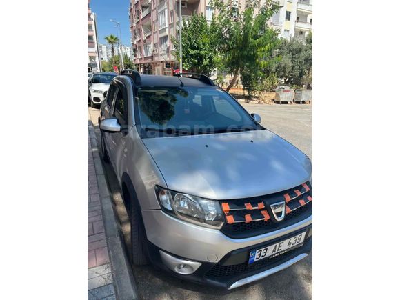 Sahibinden Dacia Sandero 1.5 dCi Stepway 2013 Model 