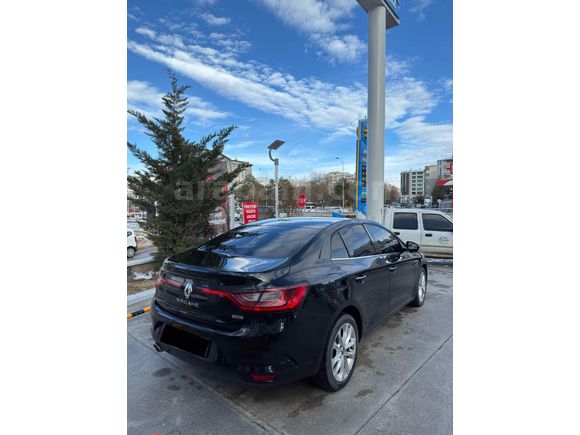 Sahibinden Hatasız Renault Megane 4 1.5 dCi Icon 2016 Model 