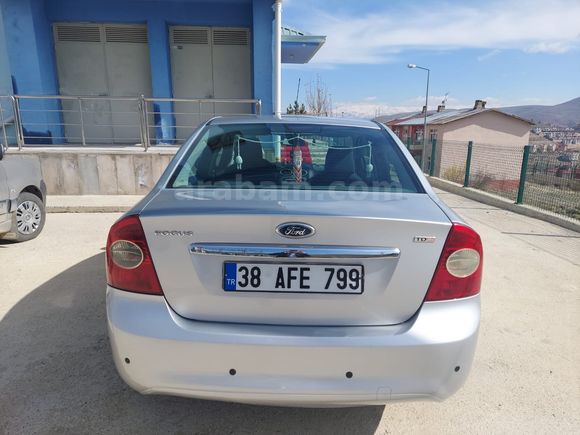 Sahibinden Ford Focus 1.6 TDCi Titanium 2010 Model 