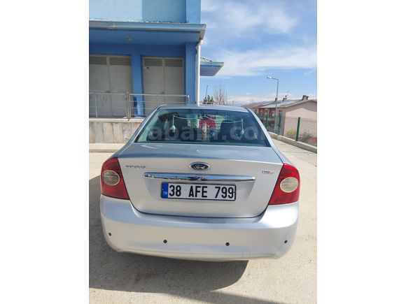 Sahibinden Ford Focus 1.6 TDCi Titanium 2010 Model 