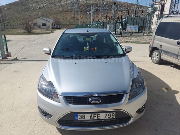 Sahibinden Ford Focus 1.6 TDCi Titanium 2010 Model 