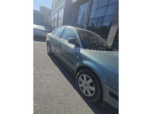 Sahibinden Volkswagen Passat 1.8 Trendline 2000 Model