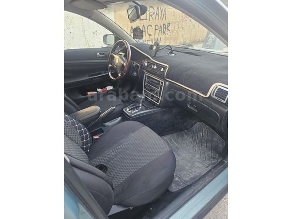 Sahibinden Volkswagen Passat 1.8 Trendline 2000 Model