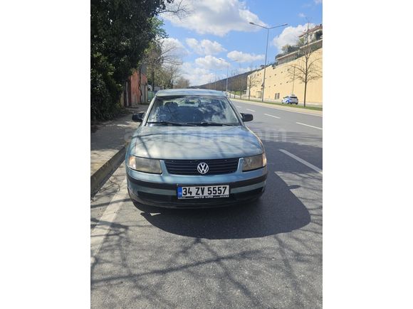 Sahibinden Volkswagen Passat 1.8 Trendline 2000 Model