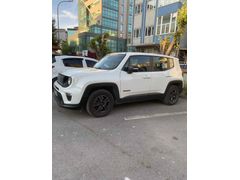 Sahibinden Jeep Renegade 1.5 e-Hybrid Longitude 2023 Model 