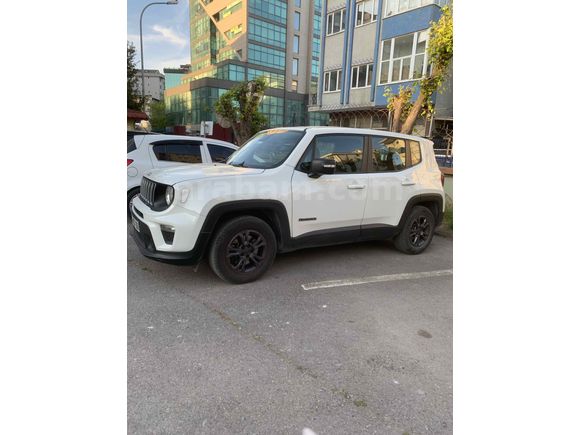 Sahibinden Jeep Renegade 1.5 e-Hybrid Longitude 2023 Model 