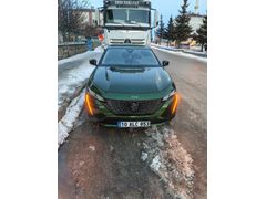SAHİBİNDEN HATASIZ 2023 PEUGEOT ALLURE EAT8 130 HP LASMAN YEŞİL