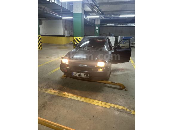 Sahibinden Mazda 323 1.6 GLX 1991 Model