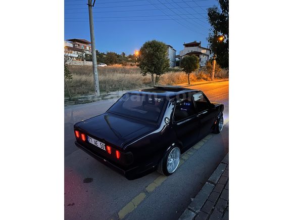 Dolular dolusu Mor ve ötesi 