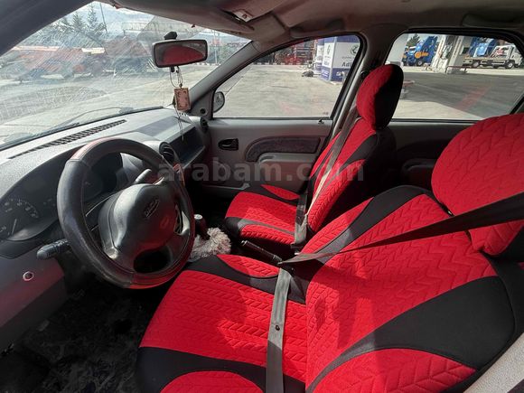 Galeriden Dacia Logan 1.4 Ambiance 2005 Model Kars