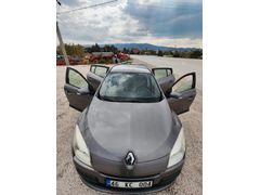 25 FAVORİ MEMURDAN TEMİZ BENZİN LPGLİ MEGANE 3 ORJINAL KM