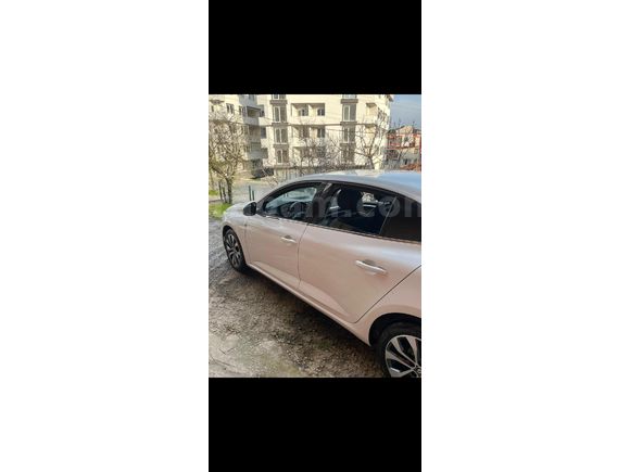 Sahibinden Renault Megane 1.3 TCe Icon 2025 Model