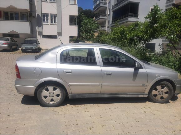 Sahibinden Opel Astra 1.6 2004 Model