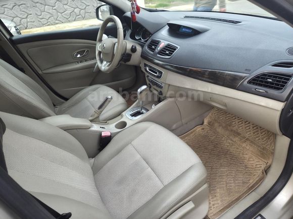 Sahibinden Renault Megane 1.6 Privilege 2011 Model