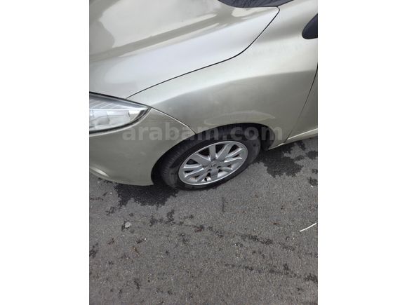 Sahibinden Renault Megane 1.6 Privilege 2011 Model