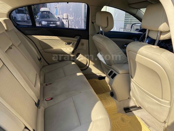 Sahibinden Renault Latitude 1.5 dCi Privilege 2011 Model İstanbul