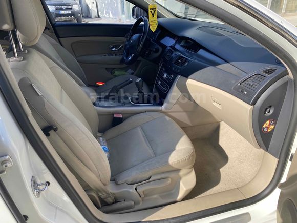 Sahibinden Renault Latitude 1.5 dCi Privilege 2011 Model İstanbul