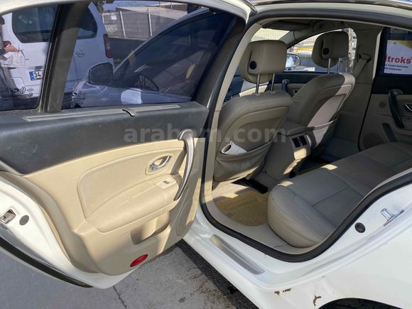 Sahibinden Renault Latitude 1.5 dCi Privilege 2011 Model İstanbul