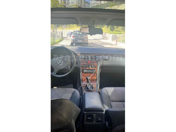 Sahibinden Mercedes - Benz E 220 D Elegance 1996 Model İstanbul