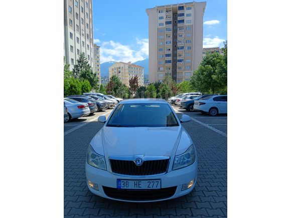 İLK SAHİBİNDEN KAZASIZ MASRAFSIZ AİLE OTOMOBİLİ