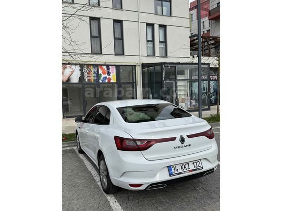 Sahibinden Renault Megane 1.3 TCe Joy 2021 Model 