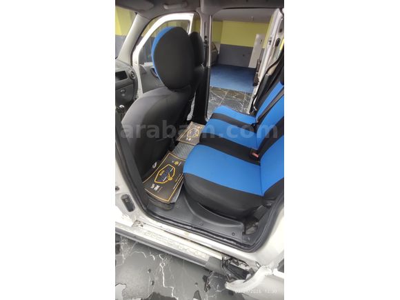 Sahibinden Acill satılık Peugeot Partner 1.9 D 2004 Model çift sürgü  arka tek kapı