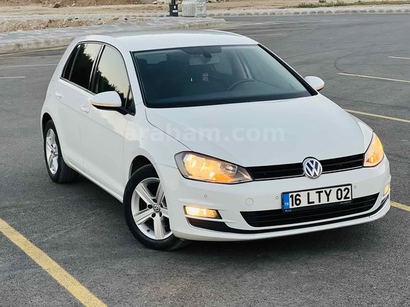 Sahibinden Volkswagen Golf 1.6 TDi BlueMotion Comfortline 2015 Model  148.000 km Beyaz