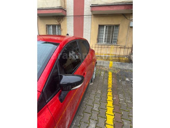 Sahibinden Renault Clio 0.9 TCe Touch 2020 Model