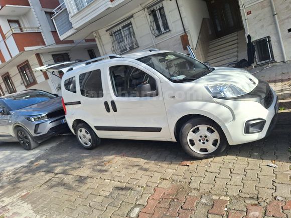 Sahibinden Fiat Fiorino Combi 1.3 Multijet Pop 2020 Model  90 km Beyaz
