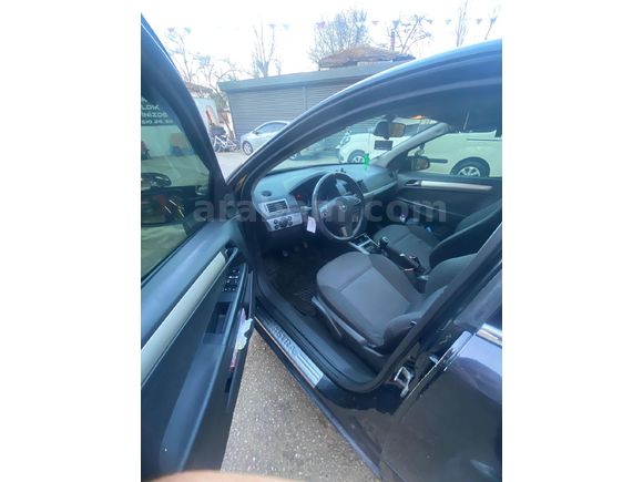 opel astra MUANESI YENI