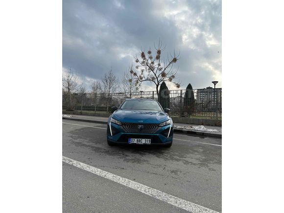 Sahibinden Peugeot 408 1.2 PureTech Allure 2024 Model  28.000 km Mavi
