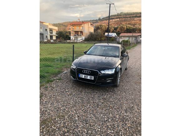 Sahibinden Audi A3 Sedan 1.6 TDI Attraction 2015 Model  195.000 km Siyah