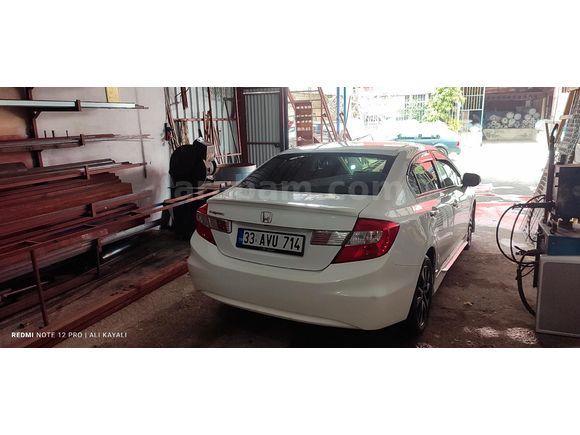 Sahibinden Honda Civic 1.6 Elegance 2015 Model