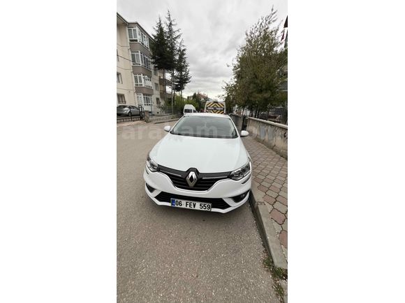 Sahibinden Renault Megane 1.3 TCe Joy 2020 Model 